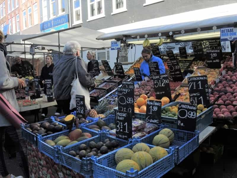 Albert Cuyptmarkt in Amsterdam