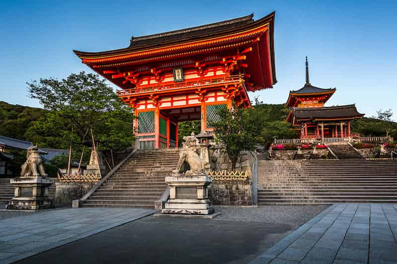 Kiyomizu Temple Gate. Image via Agoda