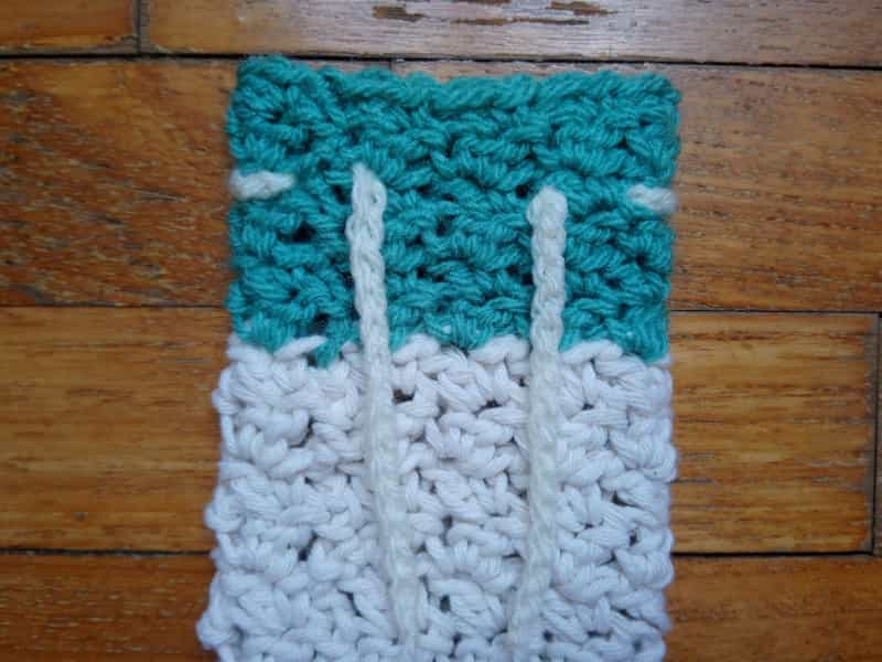 Step 6 Crochet Sunnies Pouch. How the drawstring looks like once done.